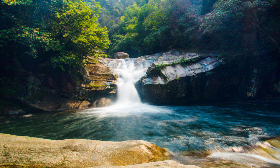大鄣山卧龙谷 夏日避暑纳凉好去处